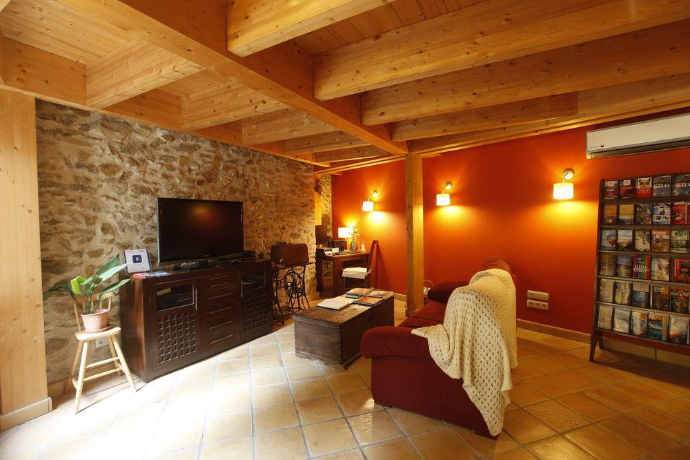 Boutique Niu De Sol - Designed For Adults Palau-Saverdera