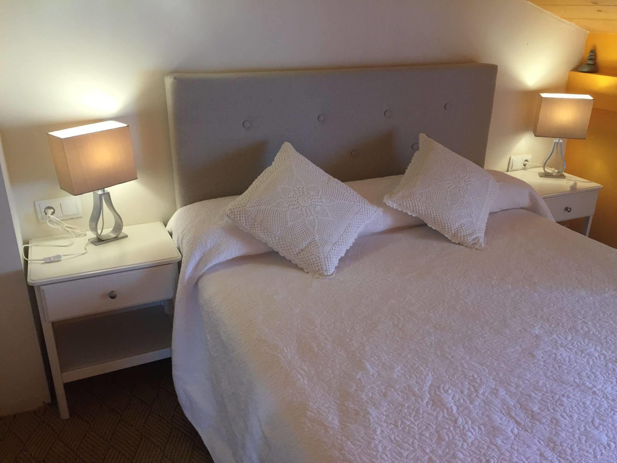 Boutique Niu De Sol Palau Saverdera